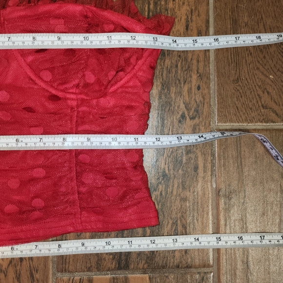 NWT Lulus size small bustier red polka dot lace structured crop top - Picture 11 of 12